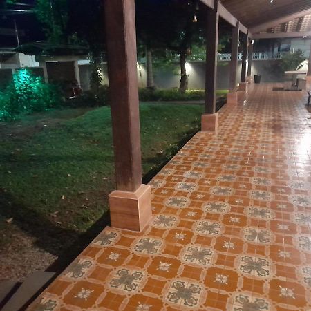 Hospedagem Economica Flor De Maria Caraguatatuba Εξωτερικό φωτογραφία